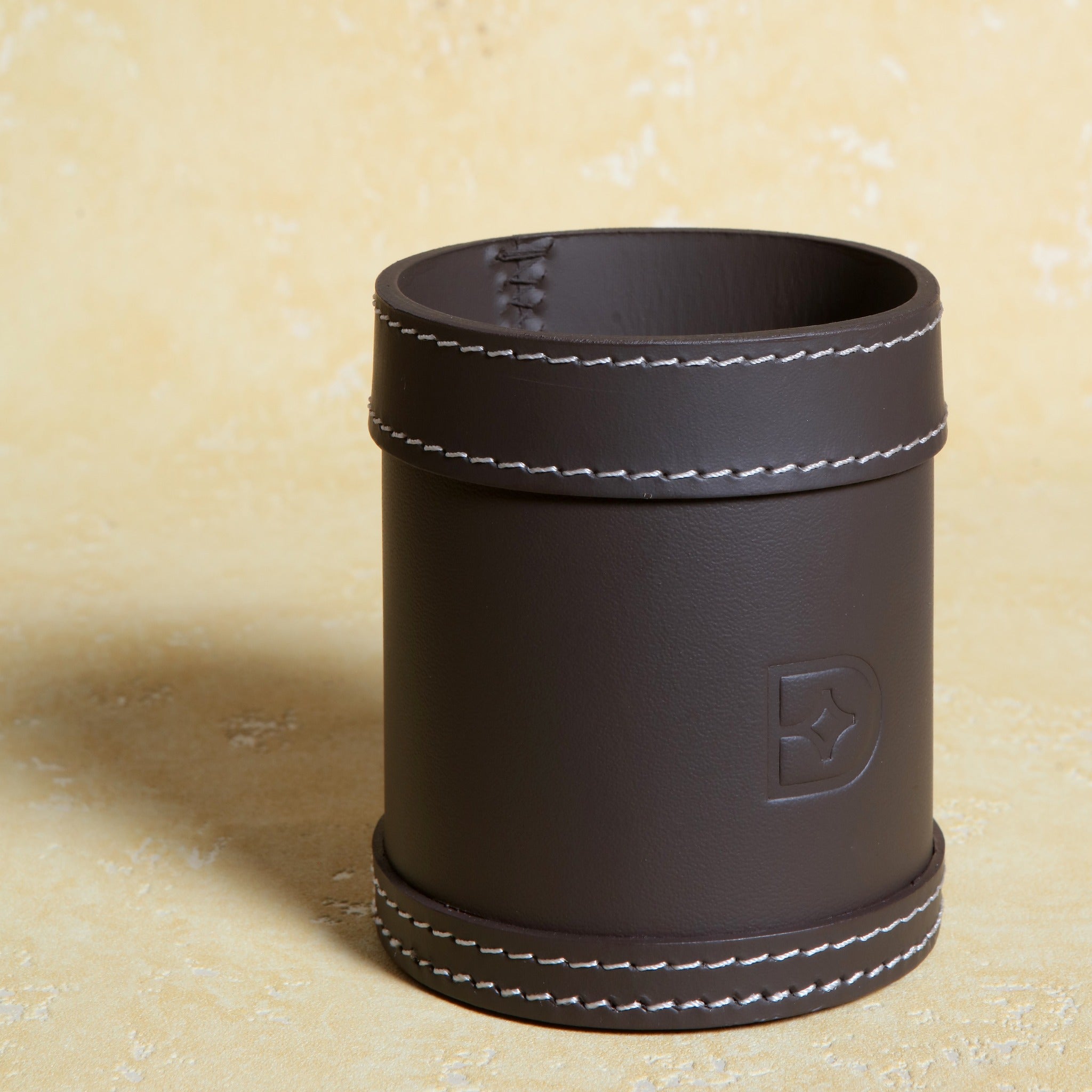 Pencup -Brown