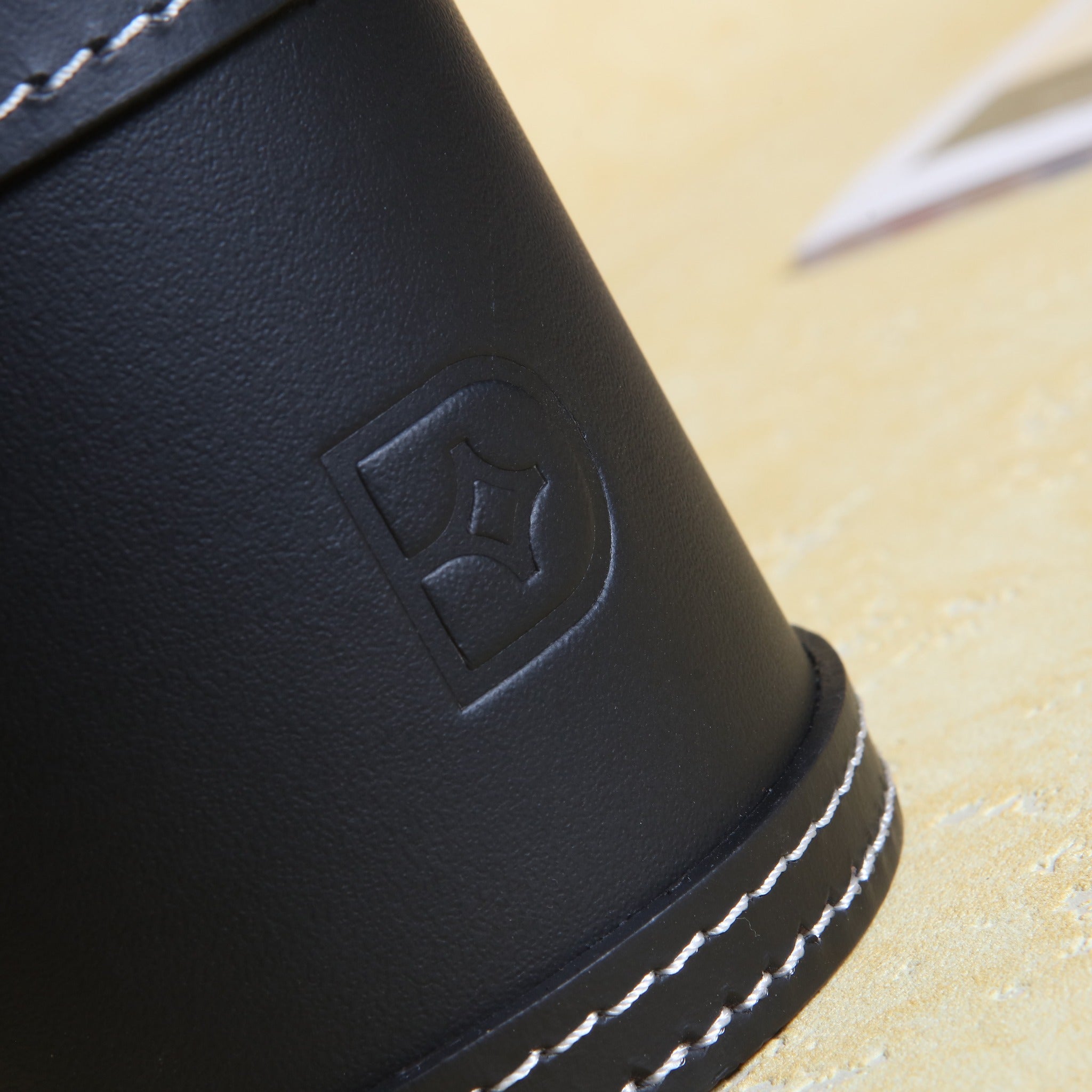 Pencup - Black