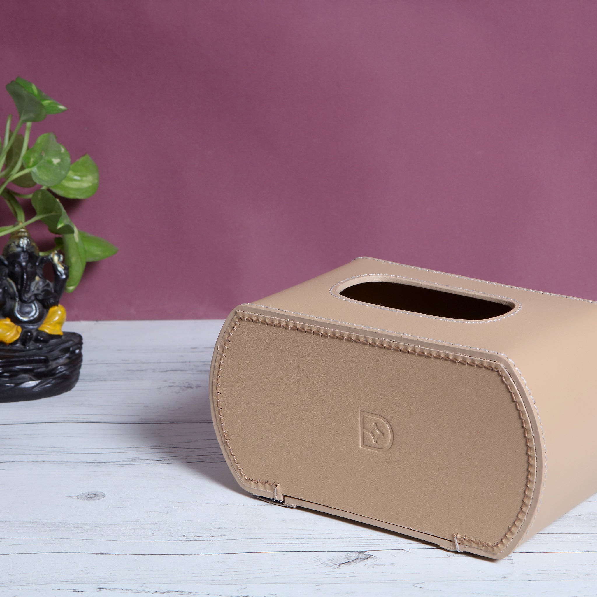 Tissue Box Rectangle - side curved