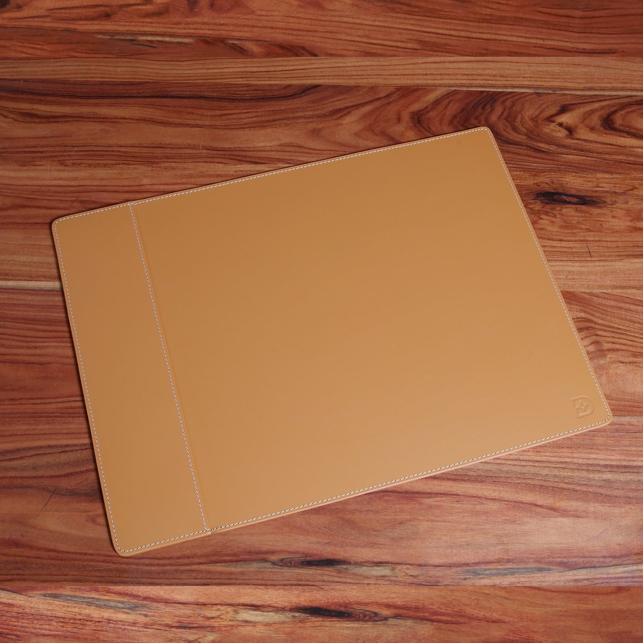 Deskpad - Tan