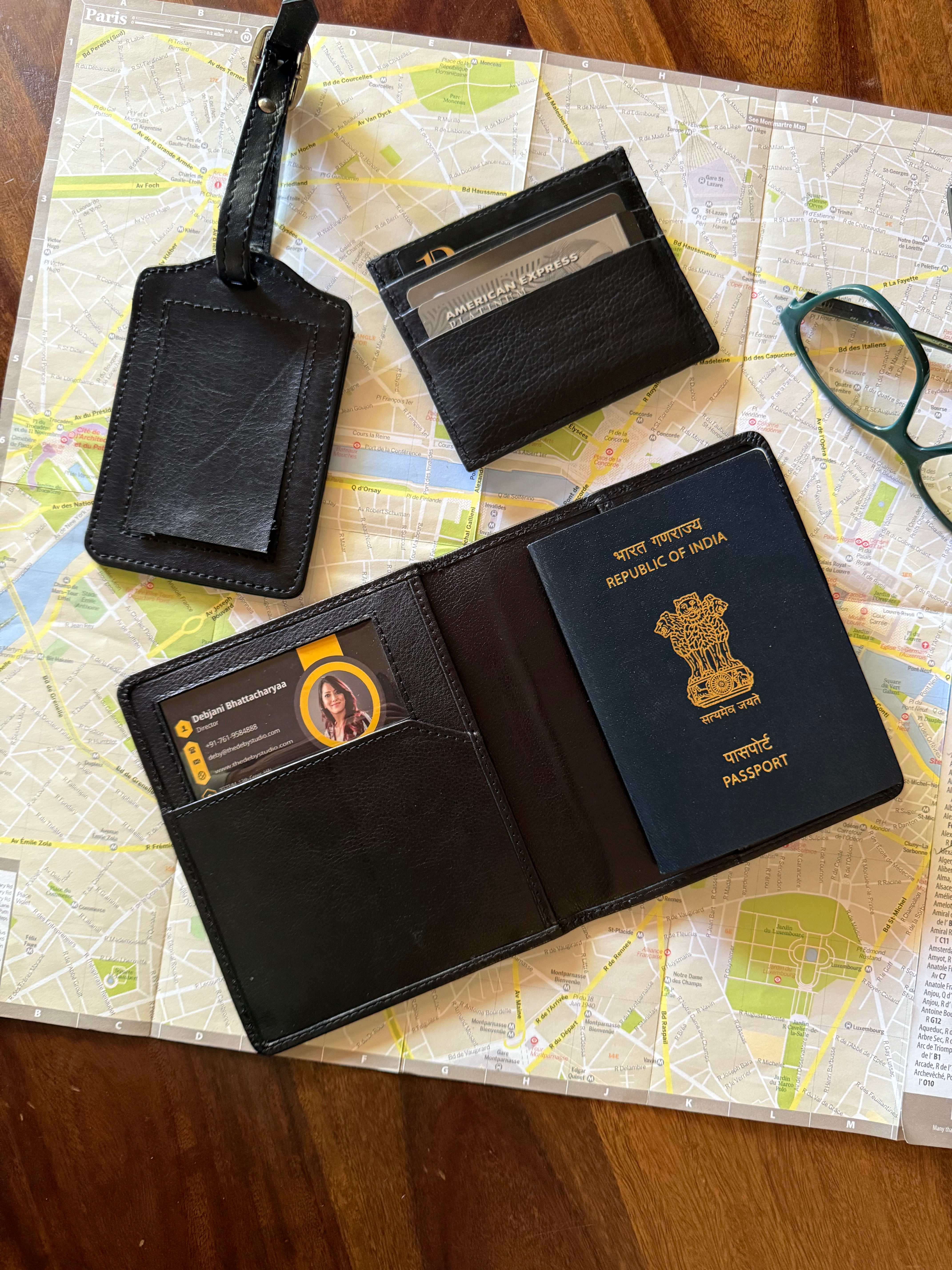 Holden – Travel Wallet