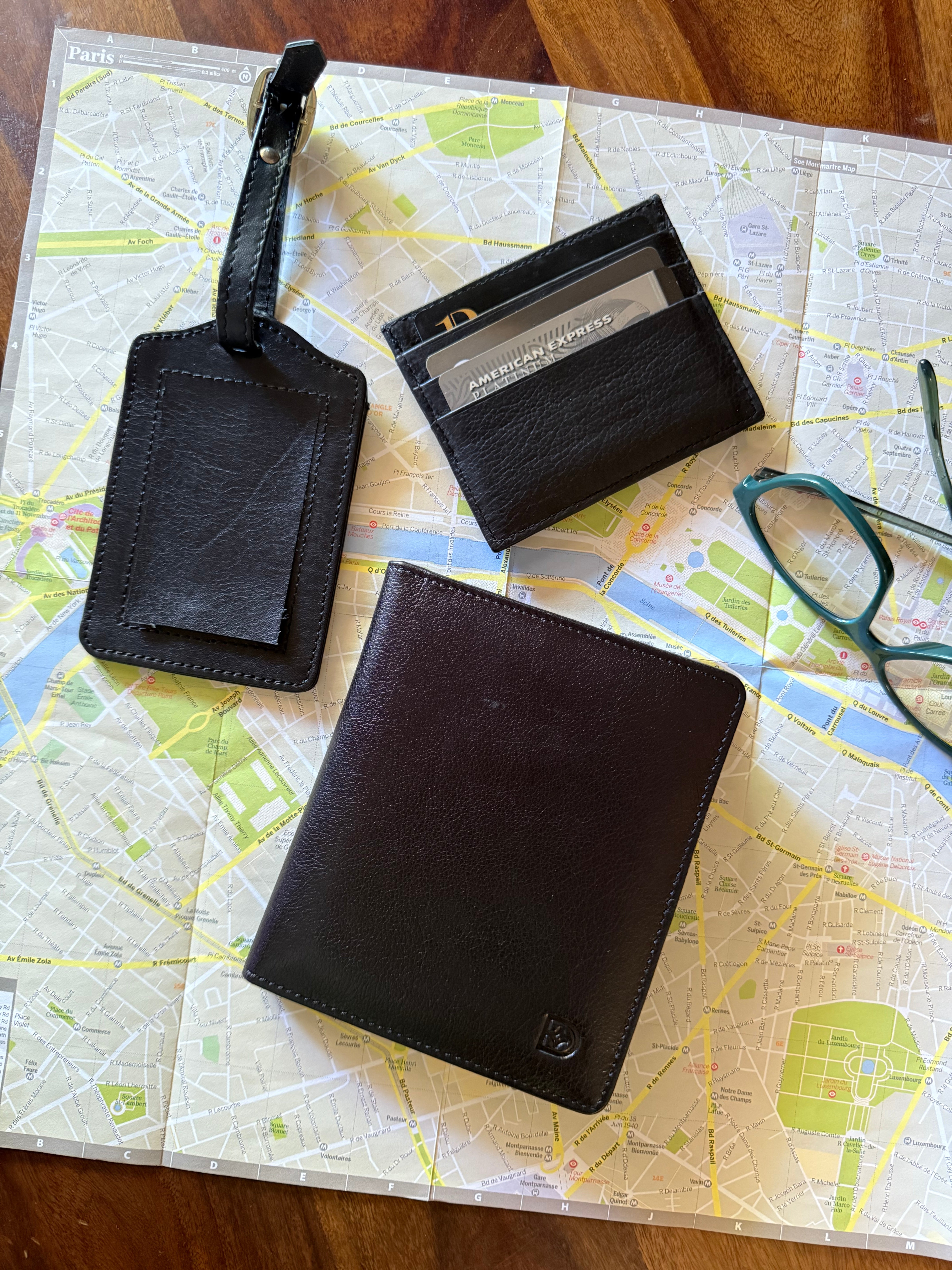 Holden – Travel Wallet
