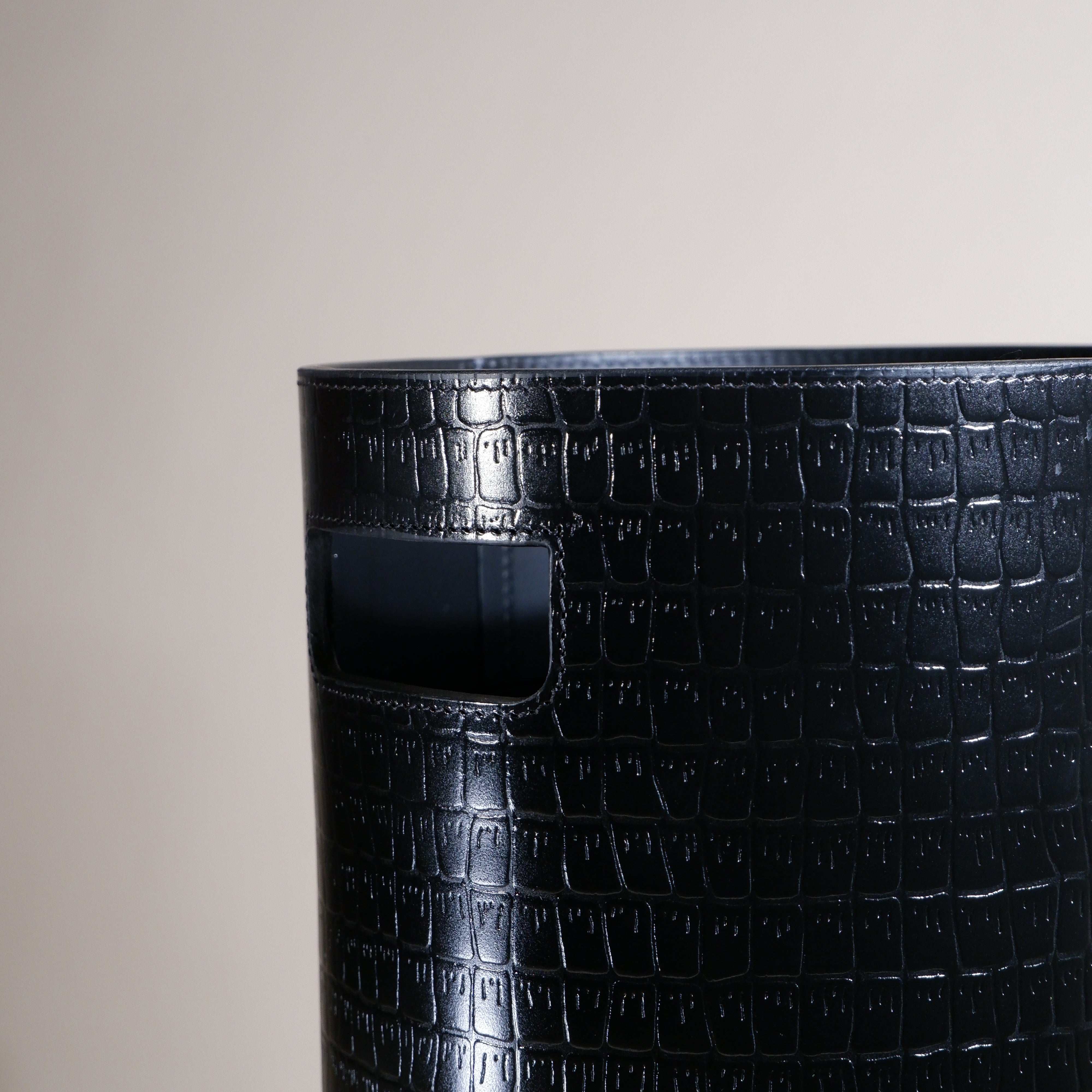 Umbrella Stand - Croco Black