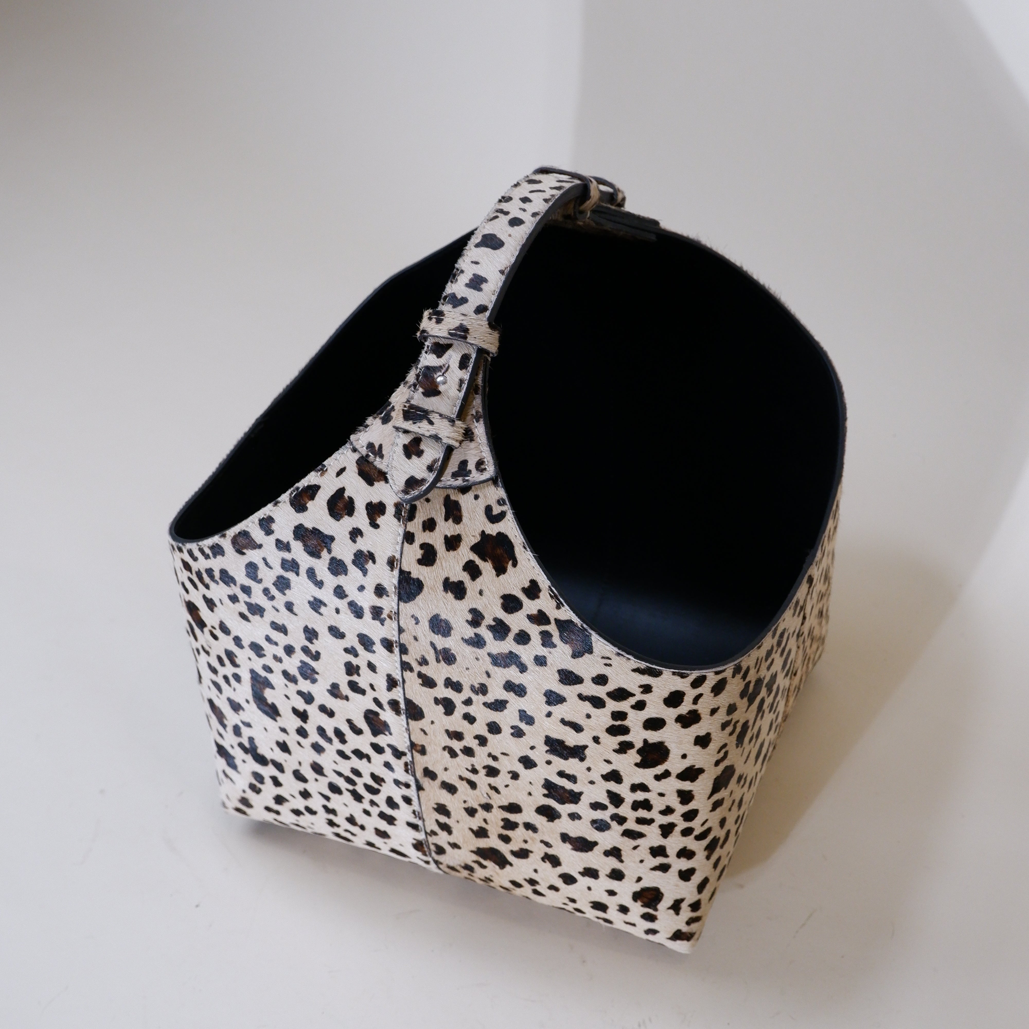 Magazine Basket