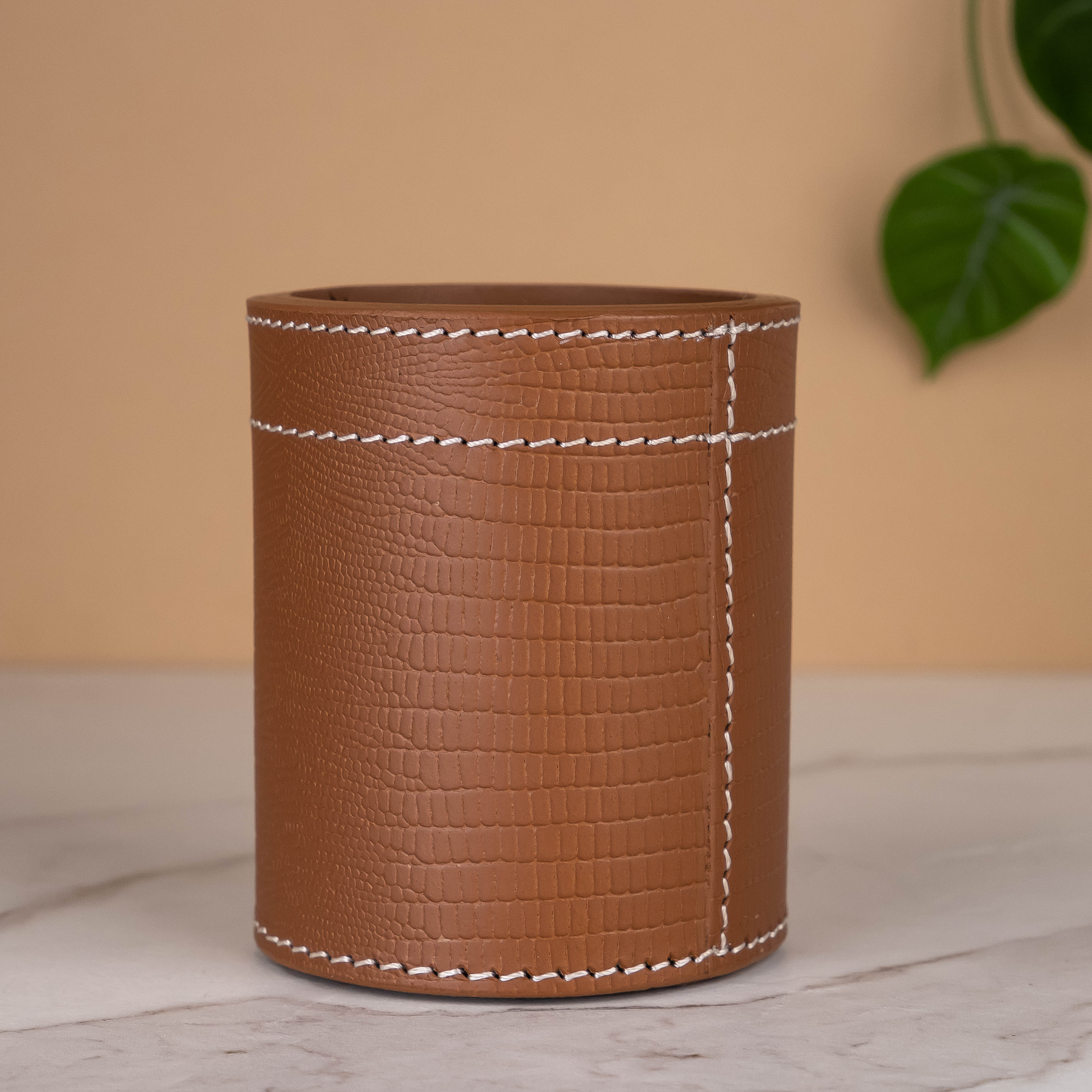 Pencup - Cognac Croco Small Print