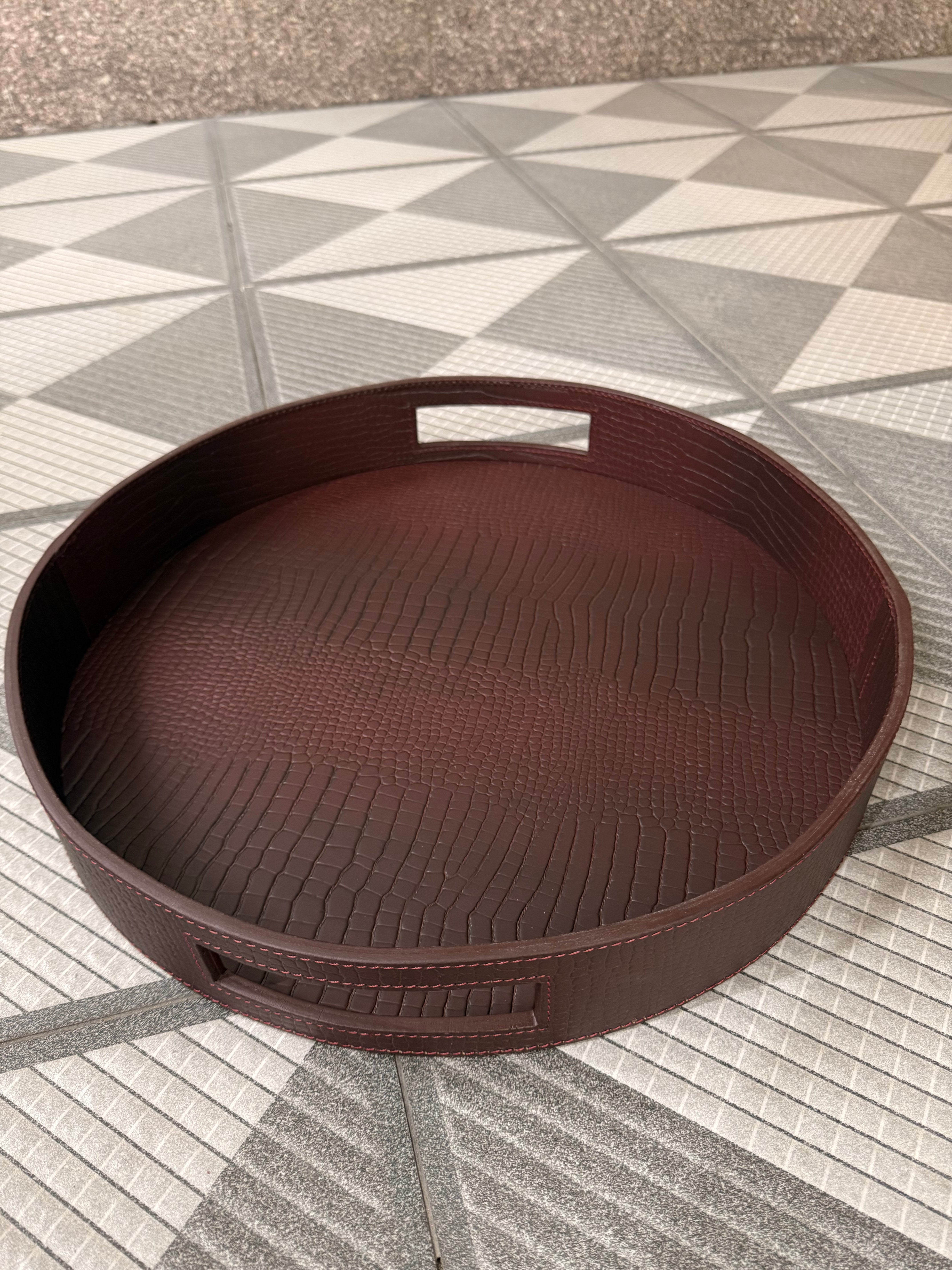 Round Serving Tray